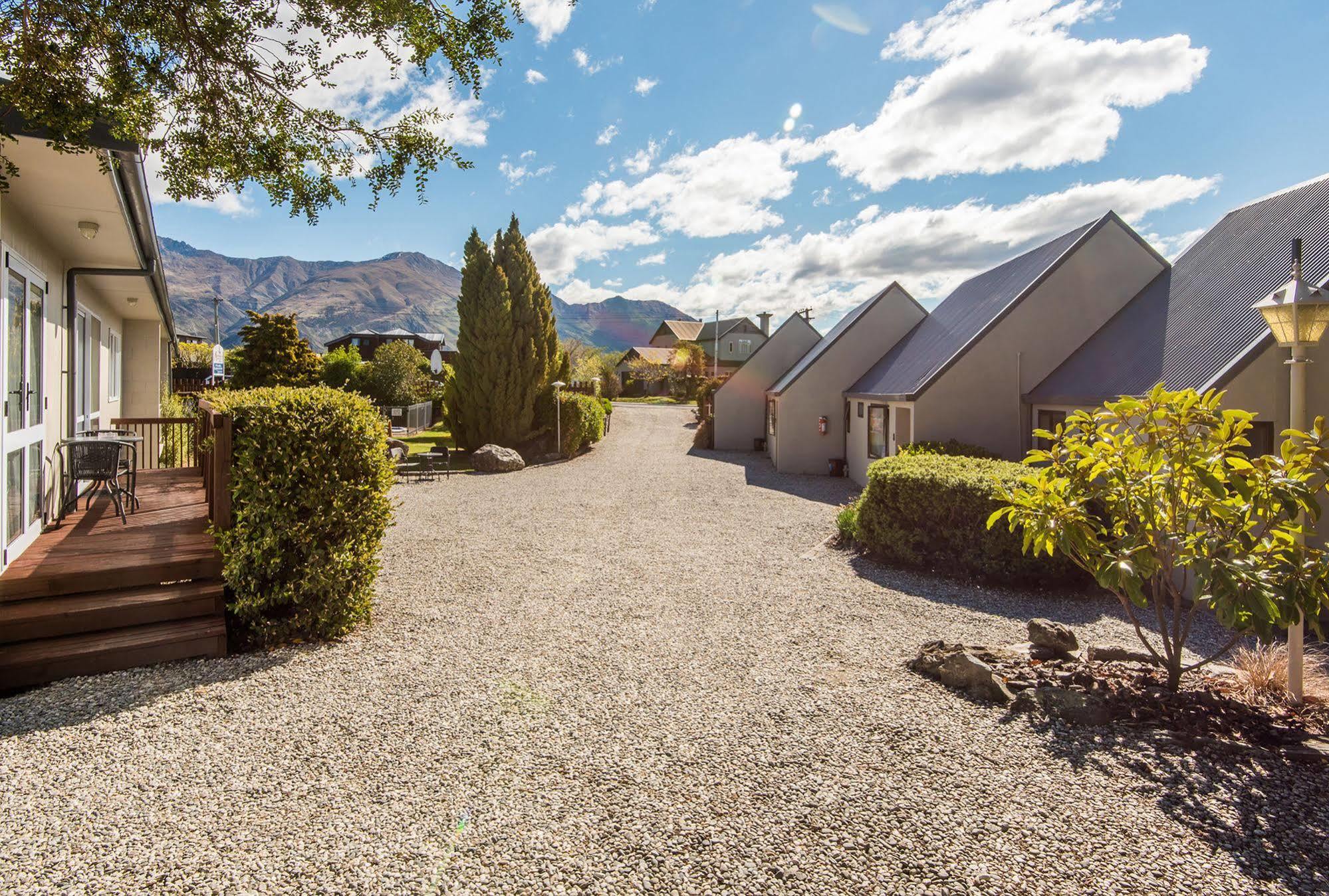Manuka Crescent Motel Wanaka Exteriör bild